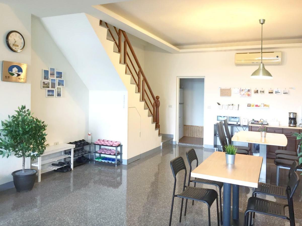 Migratory Birds Hotel Тоучэн Экстерьер фото